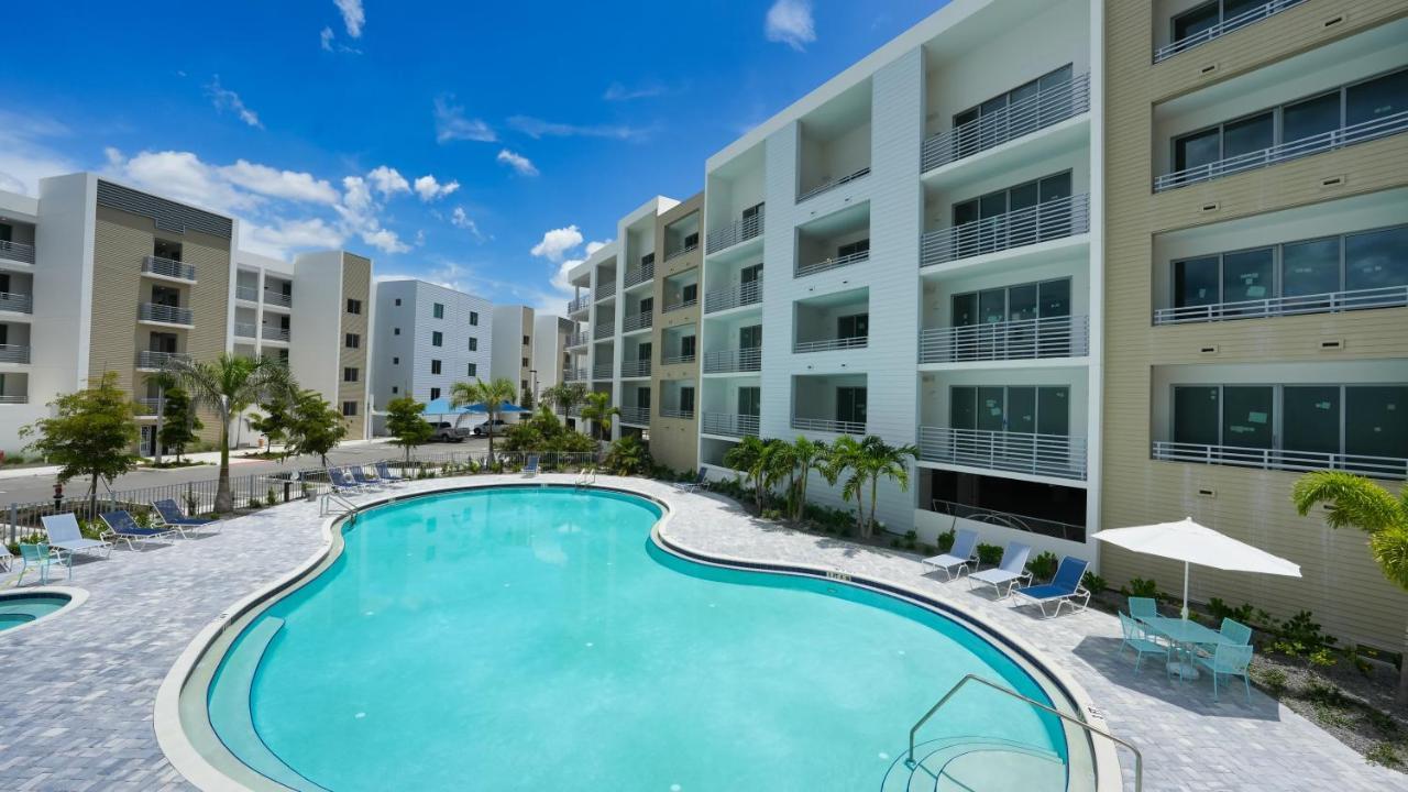 All-New, Waterfront Condo In Downtown Sarasota! Luaran gambar
